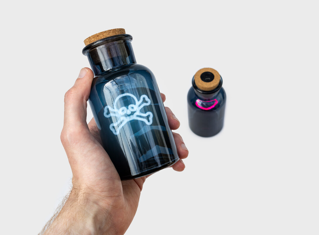 Öölamp Skull Poison