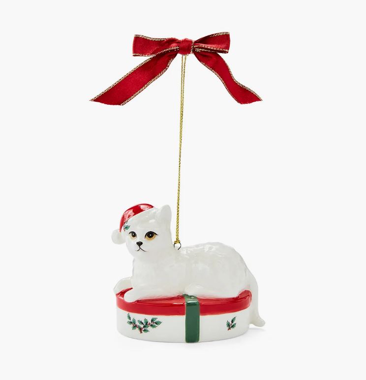 Kuuseehe Christmas Tree Kitten