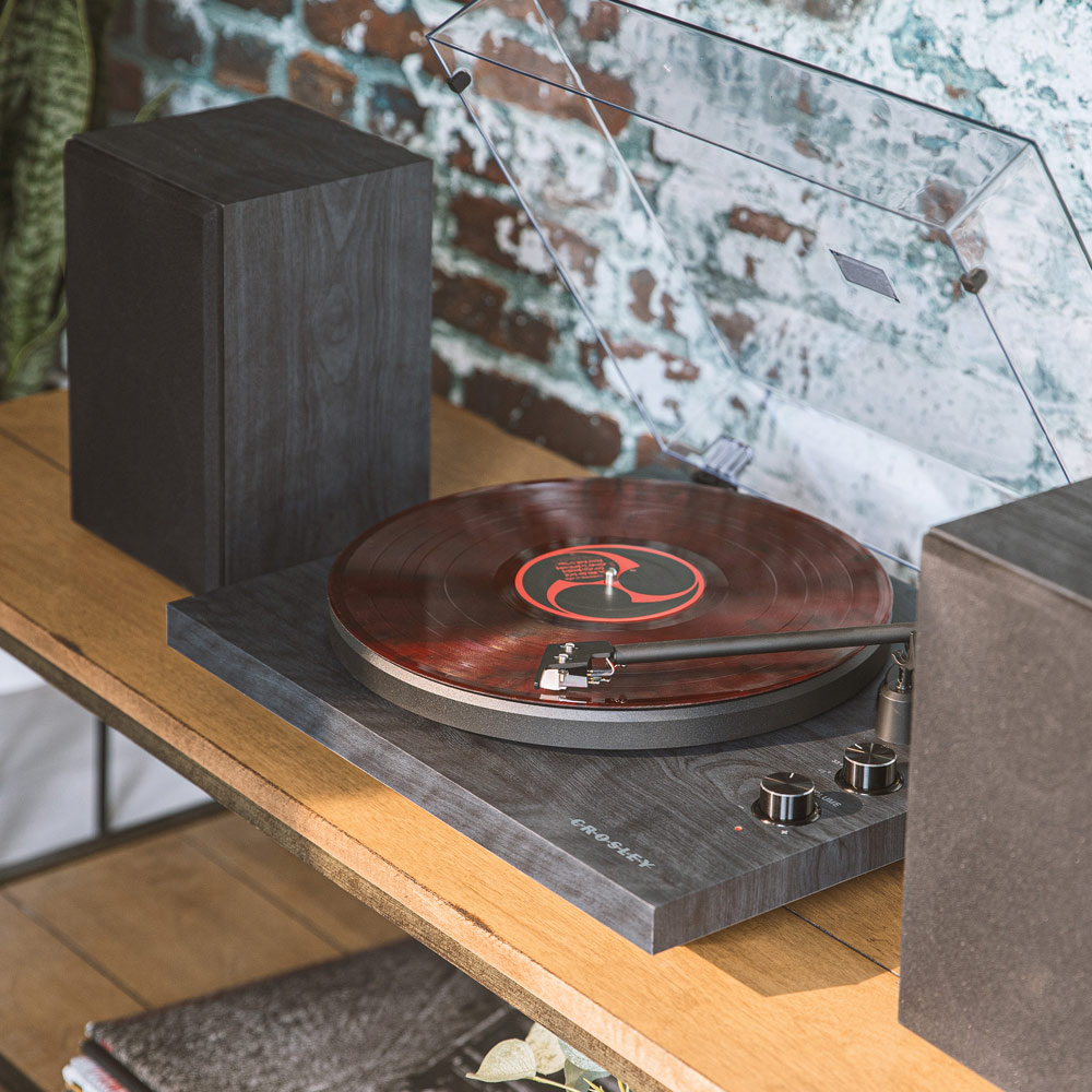 Crosley vinüülplaadimängija C62, väliste kõlaritega, black