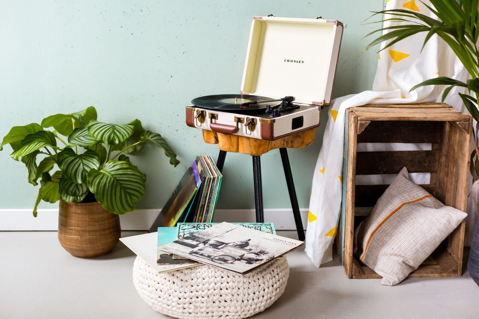 CROSLEY VINÜÜLPLAADIMÄNGIJA EXECUTIVE, BEEŽ/PRUUN