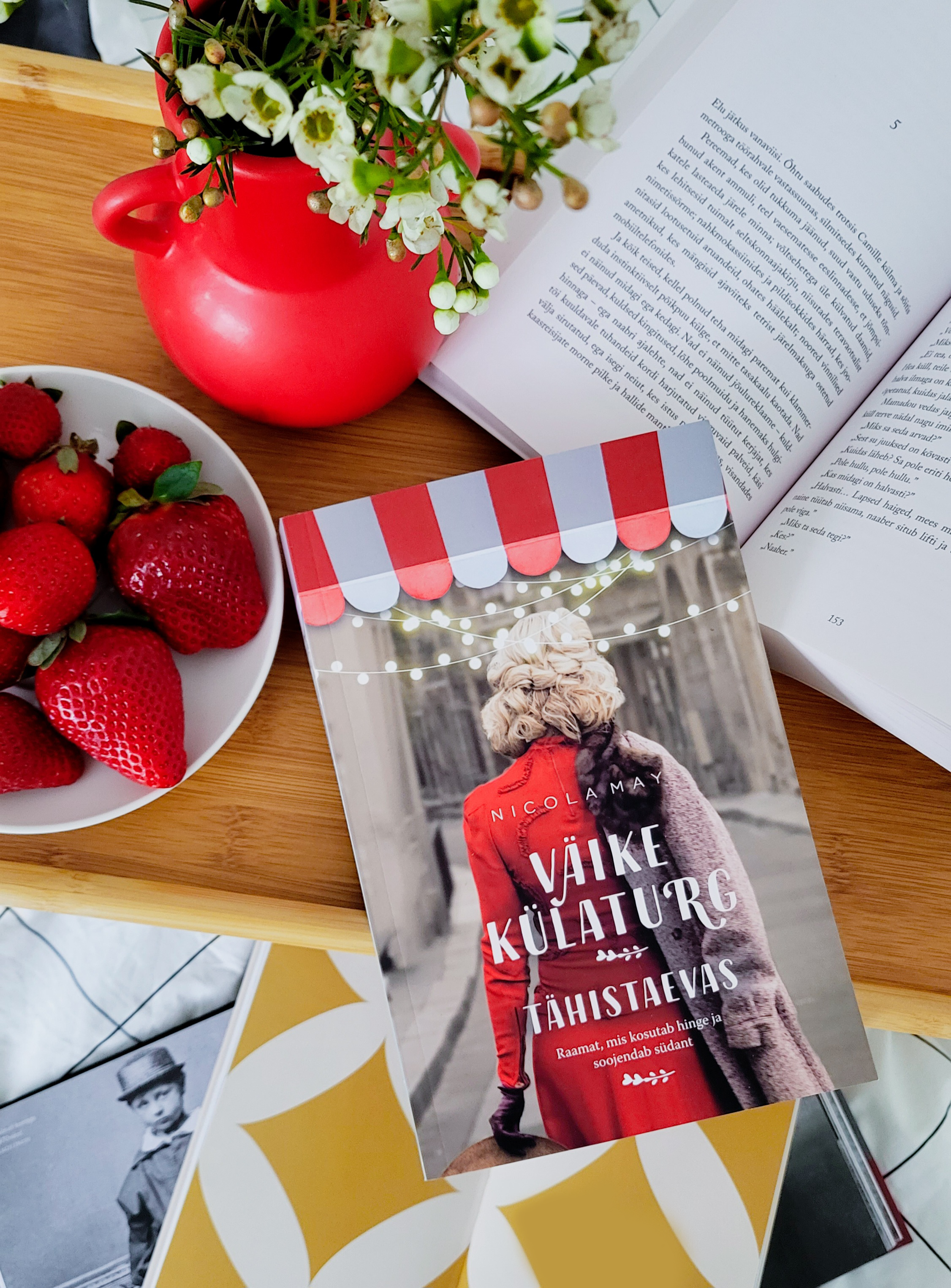 Väike külaturg. Tähistaevas