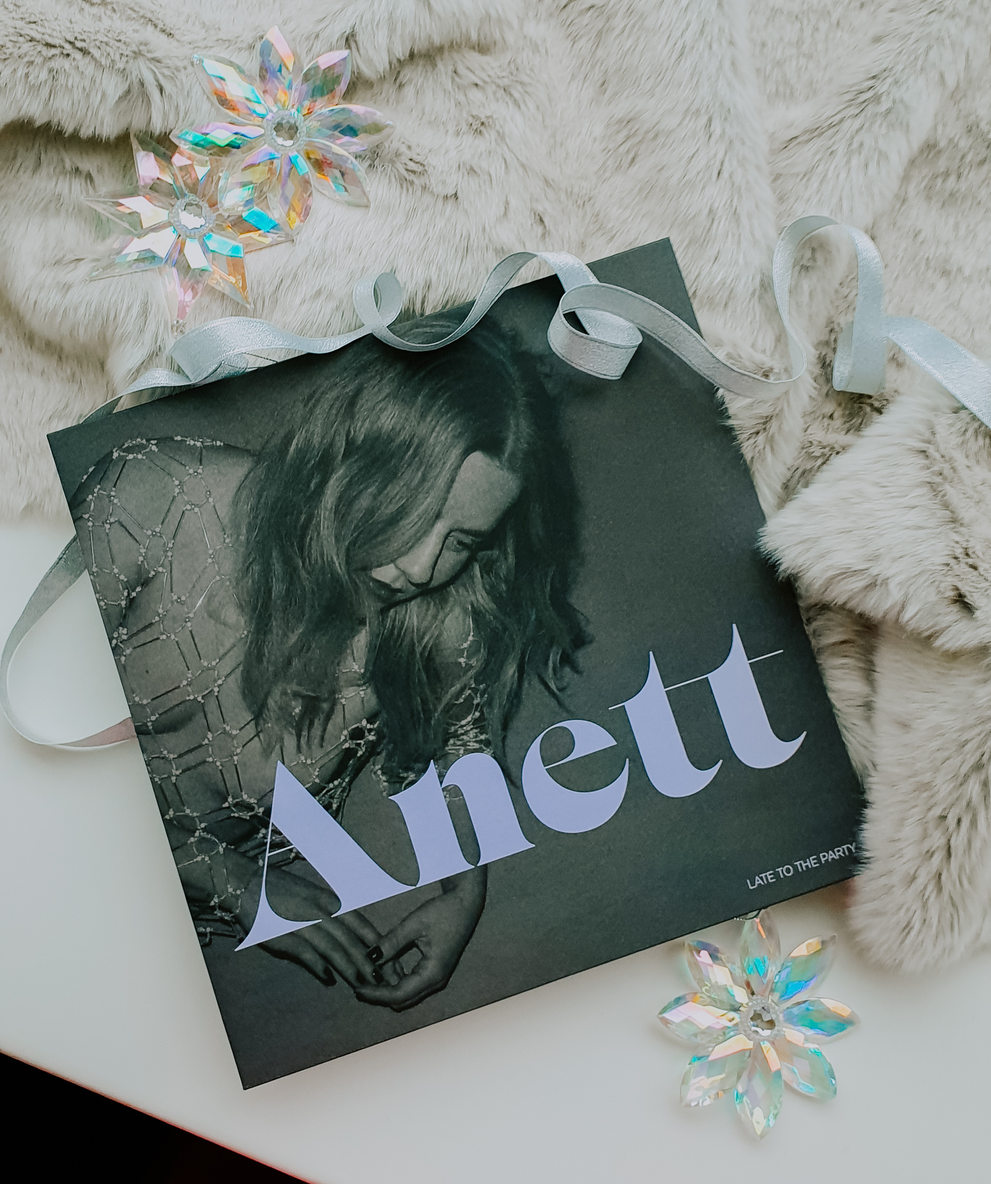Anett - Late to the Party (2022) LP