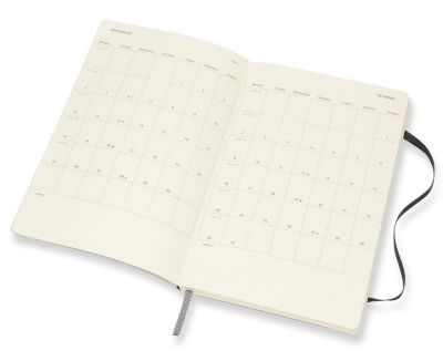 Moleskine 2017-18 18M Weekly Notebook Large BlacksSOFT COVER