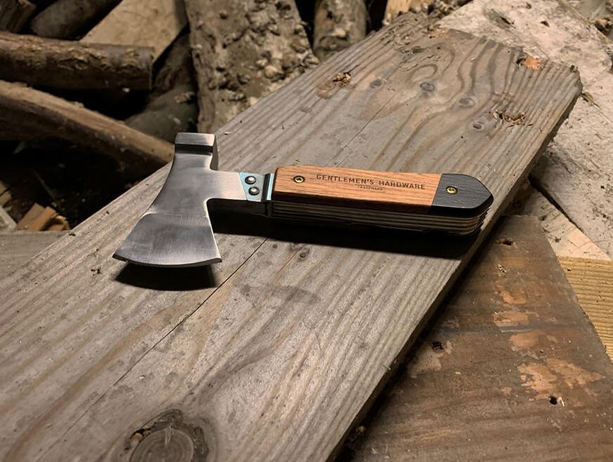 GENTLEMEN'S HARDWARE KIRVES-MULTITÖÖRIIST AXE, 10-IN-1