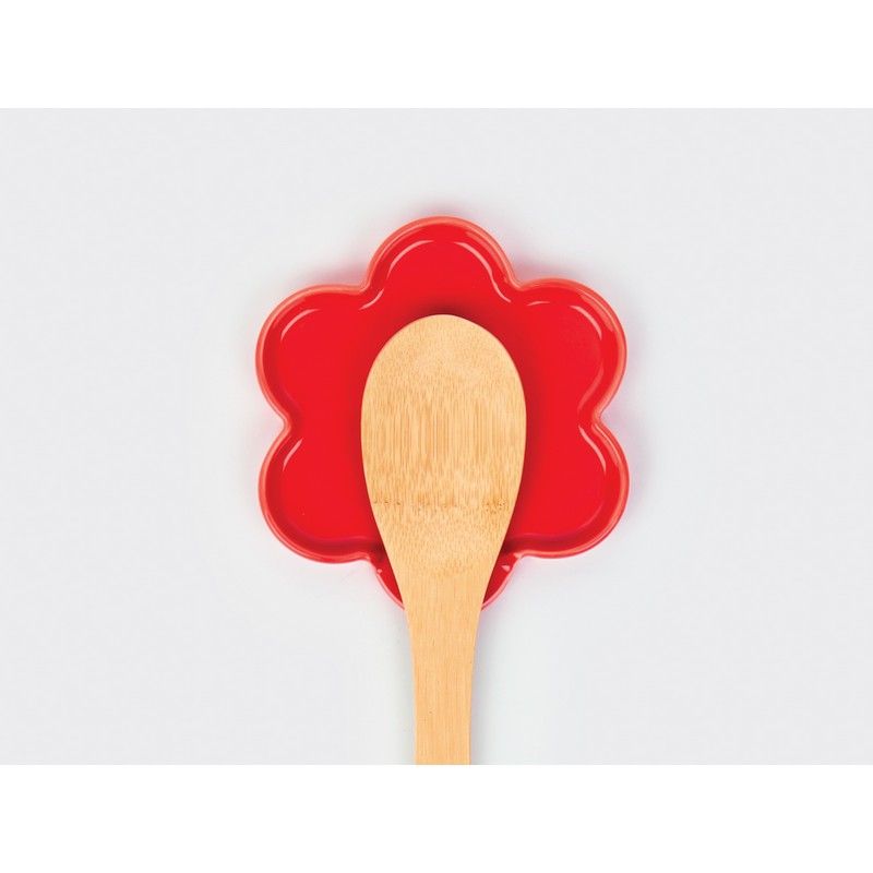 Lusikaalus Daisy, Red