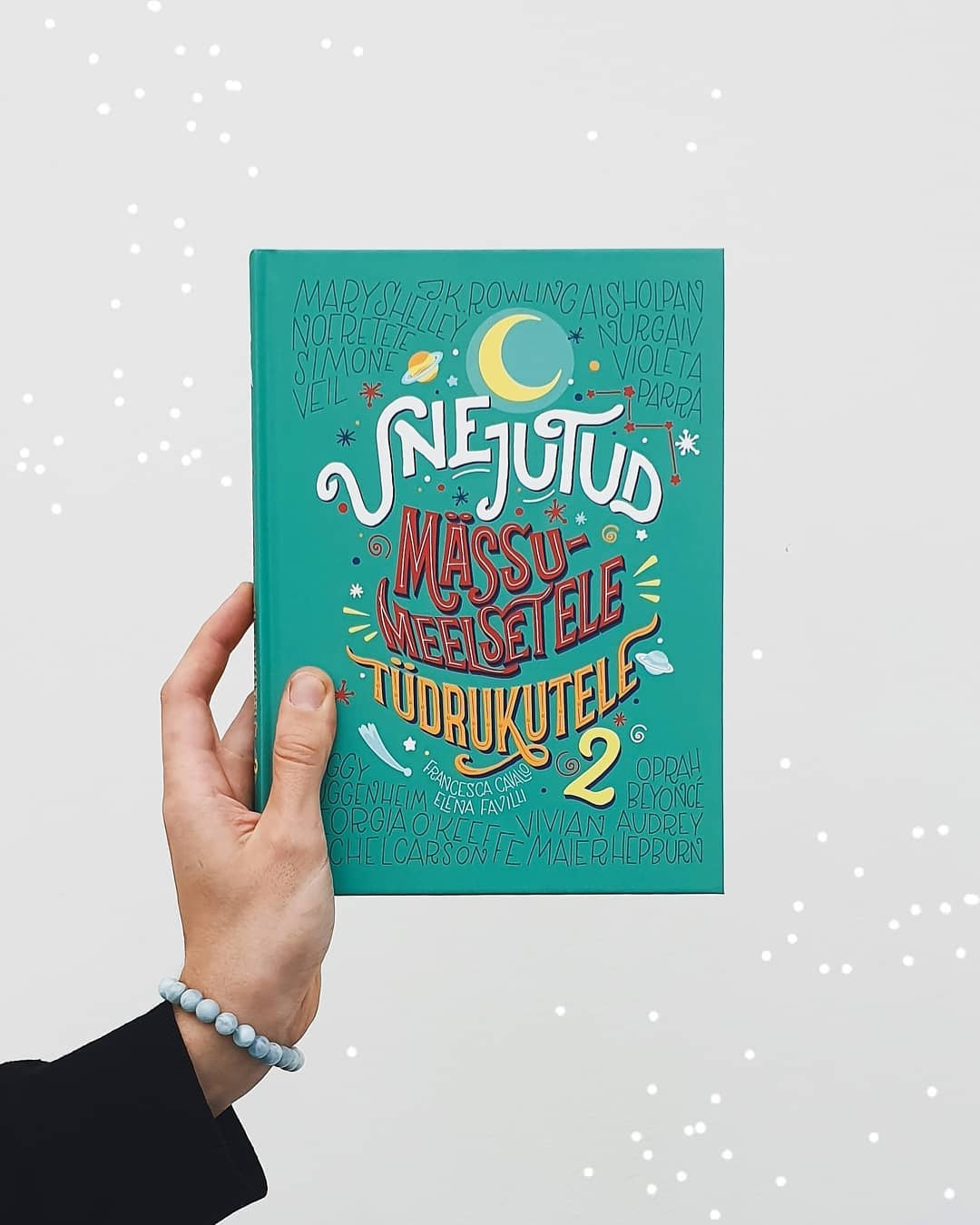 Unejutud mässumeelsetele tüdrukutele 2
