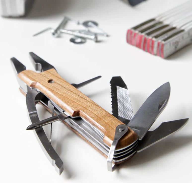 Multitööriist Pliers 7-in-1, Tool Steel & Beechwood