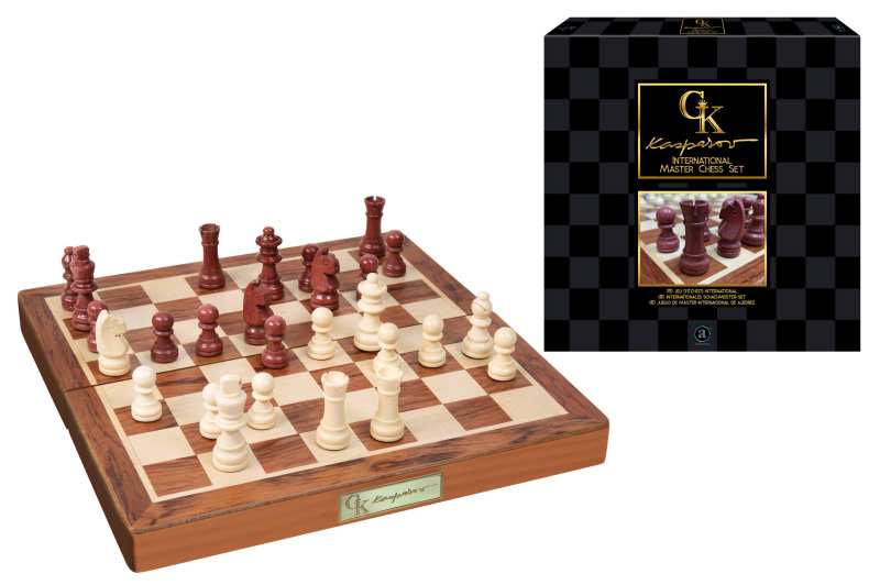 LAUAMÄNG MALE PUIDUST MASTER CHESS KASPAROV