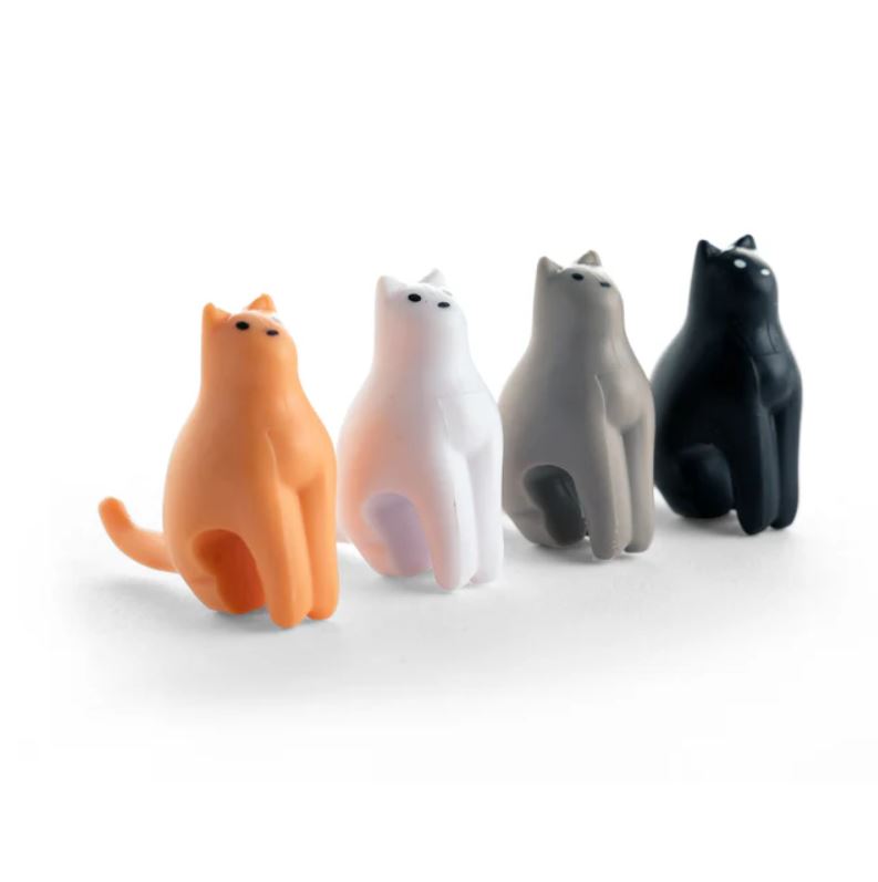 Teepaki hoidjad kass, Cat