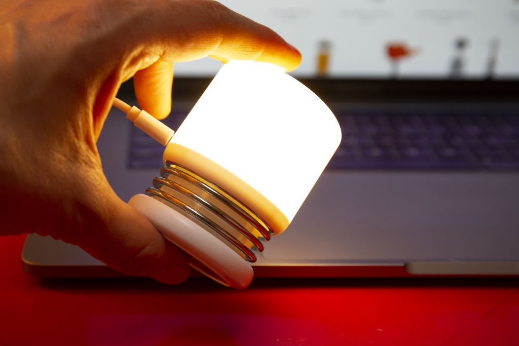 LED-LAMP SPRING