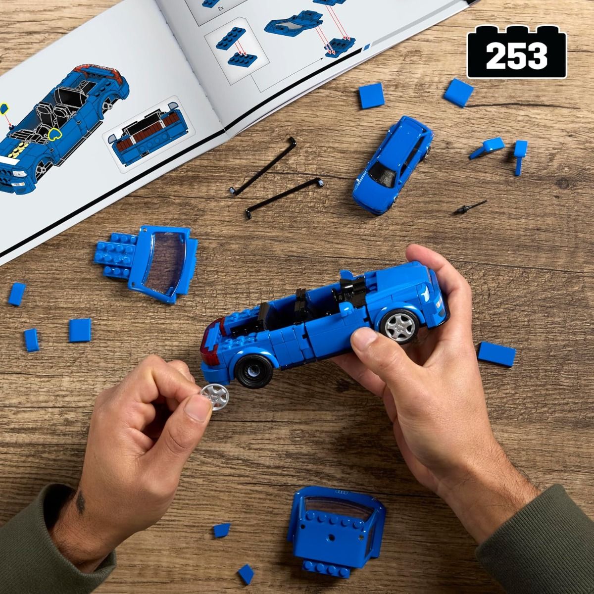 Hot Wheels Brick Shop Audi