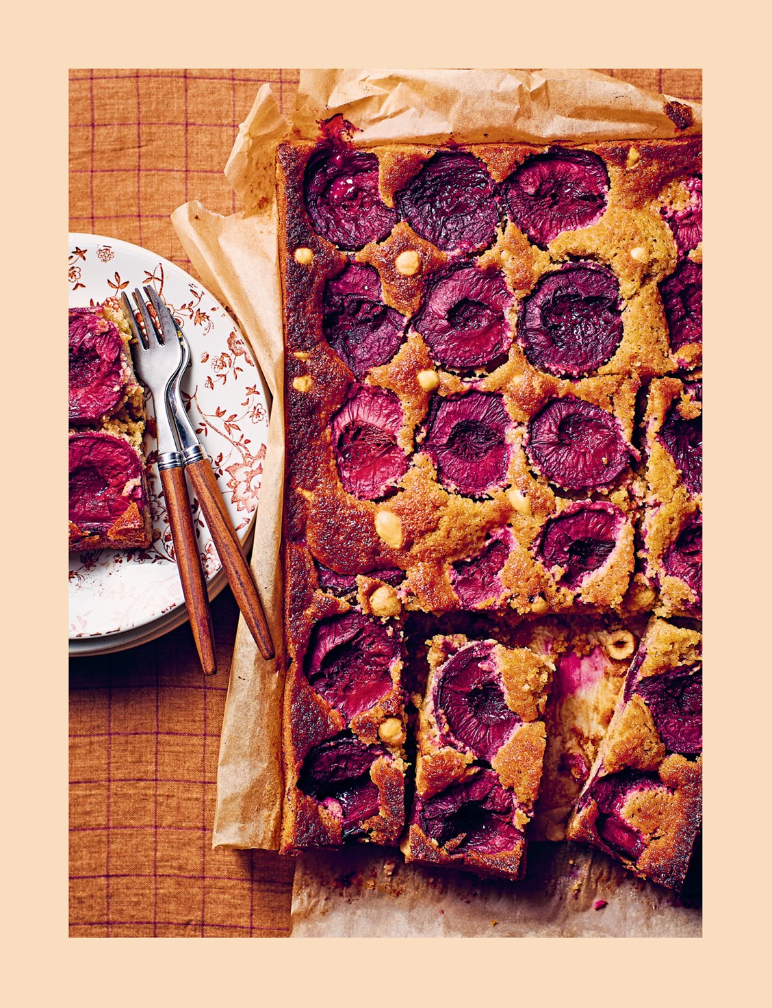 Official Pumpkin Spice Cafe Cookbook - Laurie Gilmore